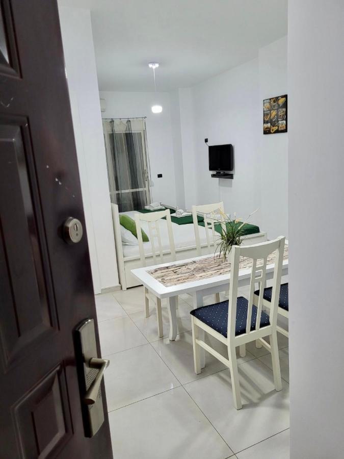 BB Moderne Apartments Sarandë Exterior foto