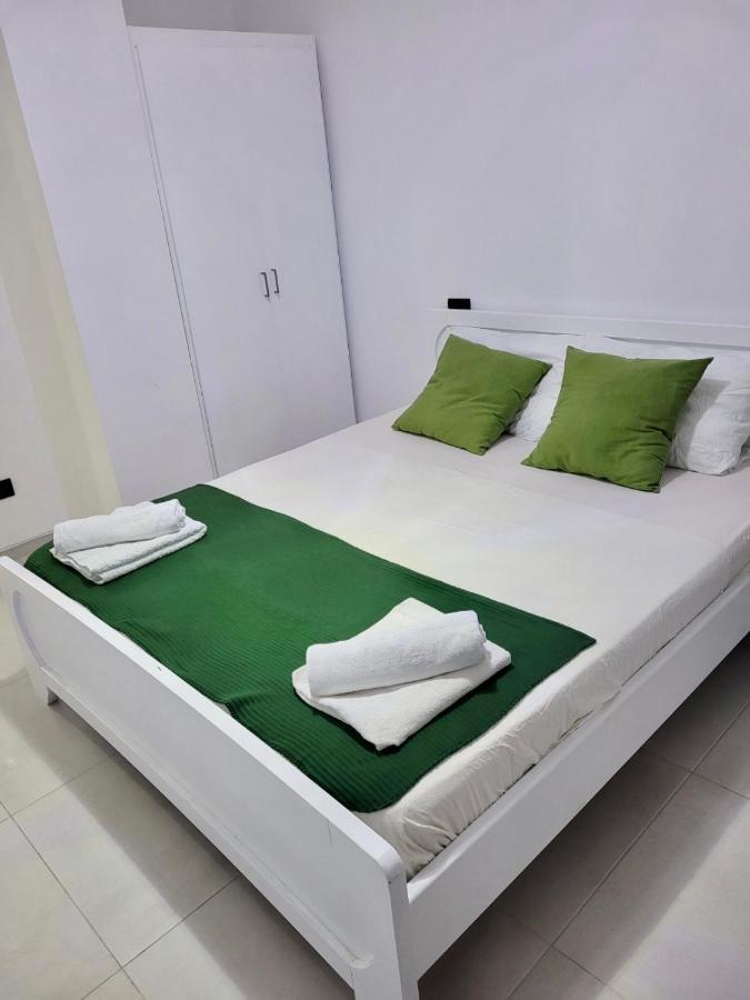 BB Moderne Apartments Sarandë Exterior foto